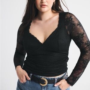 ABERCROMBIE- Zoe Bra-Free Long-Sleeve Lace Top